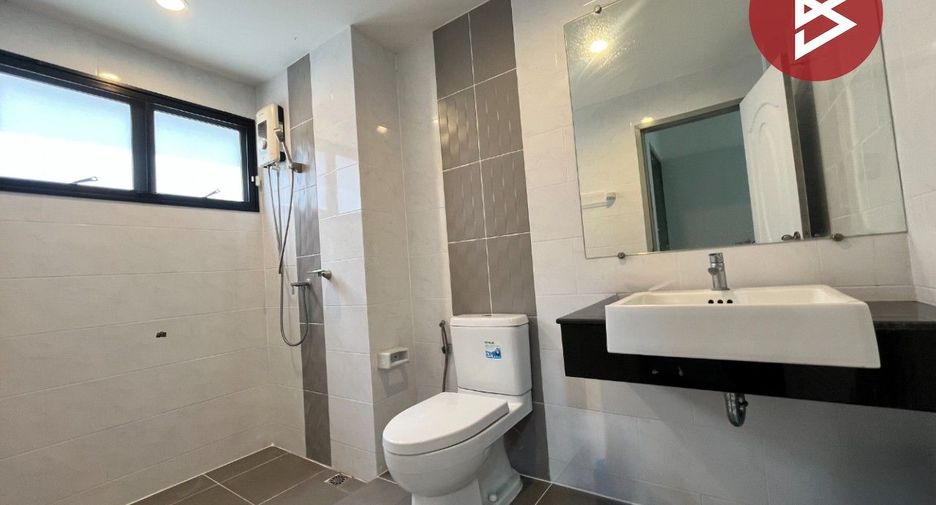 For sale 3 bedrooms house in Bang Bua Thong, Nonthaburi
