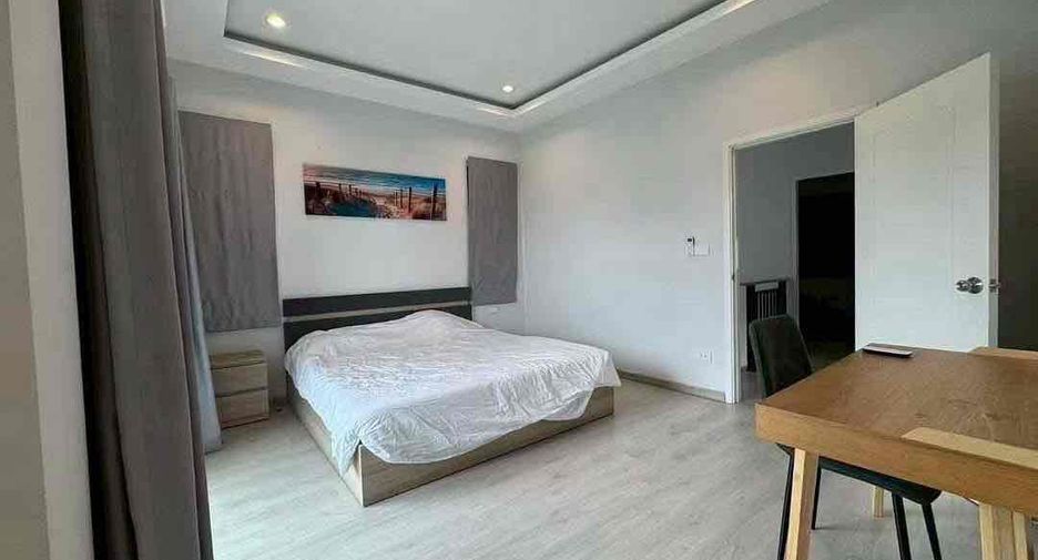 For sale 3 bedrooms house in East Pattaya, Pattaya