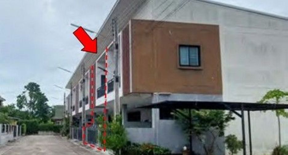 Casa adosada en venta de 1 habitaciones en Ban Khai, Rayong