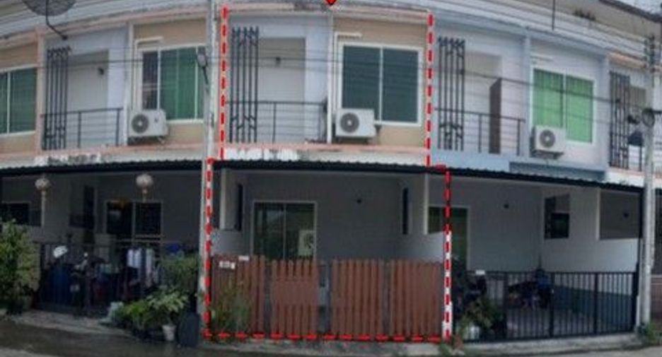 Casa adosada en venta de 1 habitaciones en Ban Khai, Rayong