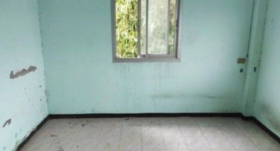 Casa adosada en venta de 1 habitaciones en Ban Khai, Rayong