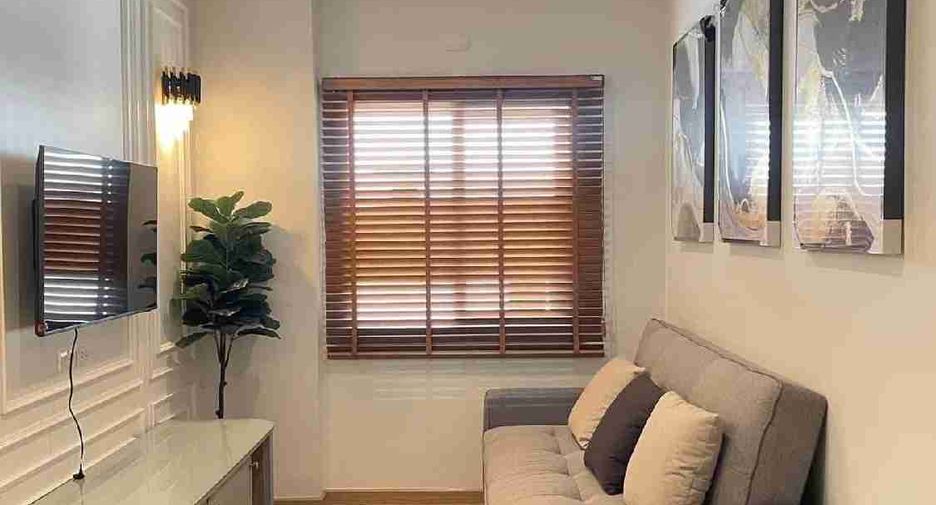 For rent 4 bedrooms house in Mueang Chiang Mai, Chiang Mai