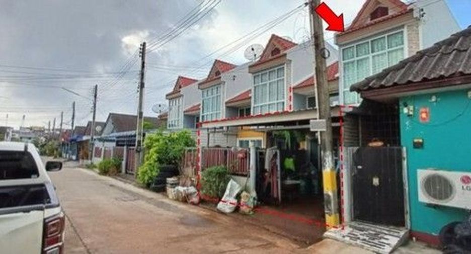 Casa adosada en venta de 1 habitaciones en Ban Khai, Rayong