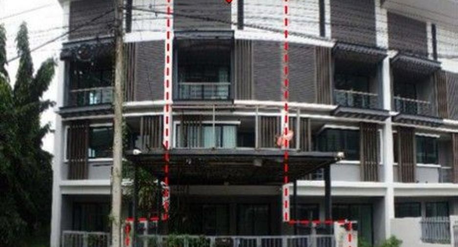Casa adosada en venta de 1 habitaciones en Ban Khai, Rayong