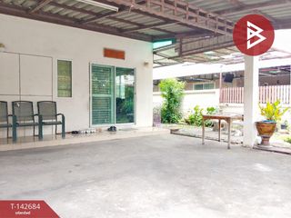 出售 3 卧室 独立屋 在 Si Racha, Chon Buri