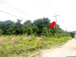 出售 土地 在 Ban Khai, Rayong