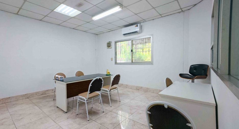 Almacén en alquiler de 5 habitaciones en Ban Phaeo, Samut Sakhon