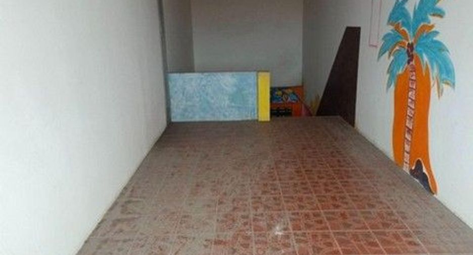 À vendre 1 chambre appartement à Ban Bueng, Chonburi