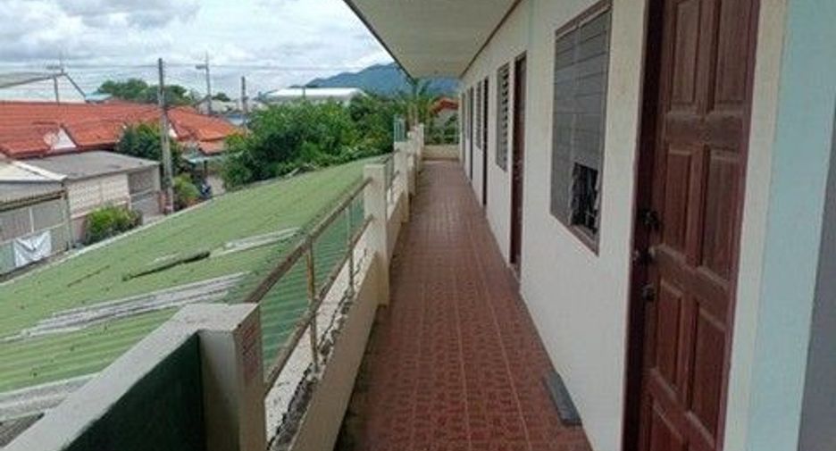 À vendre 1 chambre appartement à Ban Bueng, Chonburi