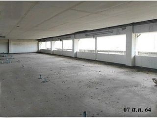 For sale 1 bed condo in Ban Bueng, Chonburi