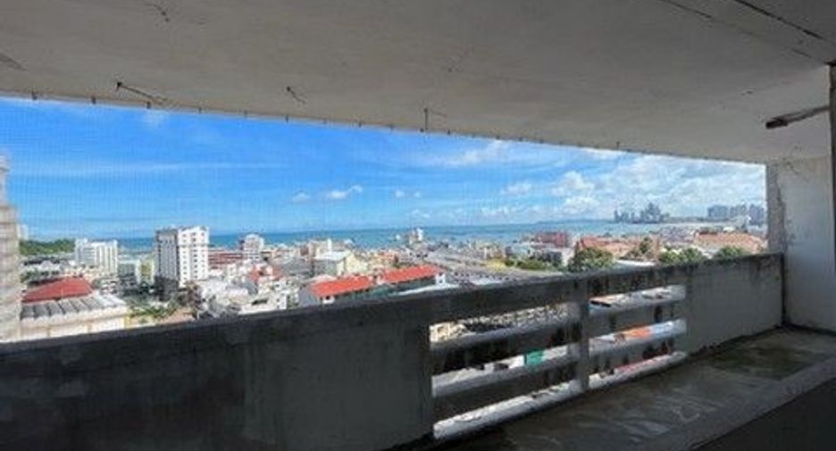 For sale 1 bed condo in Ban Bueng, Chonburi
