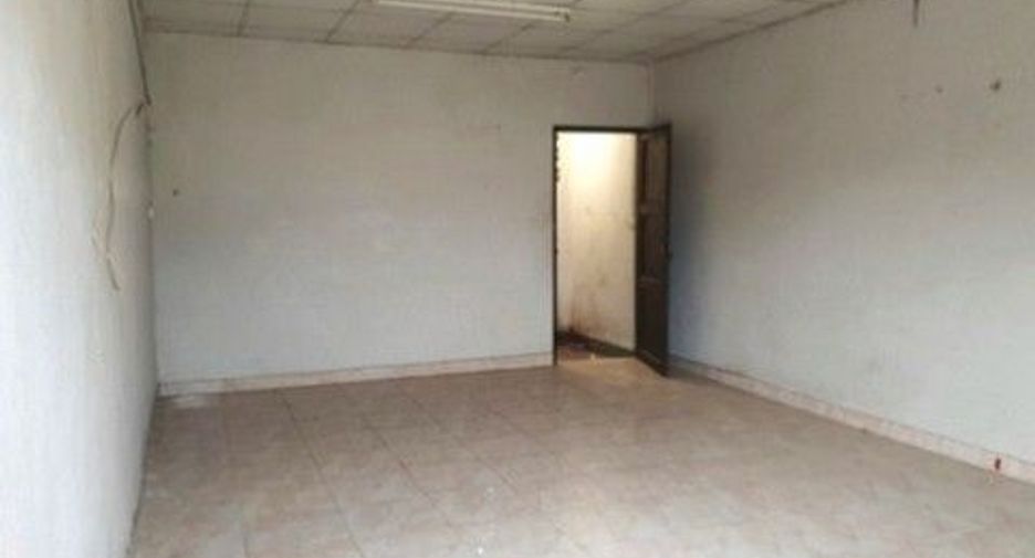 À vendre 1 chambre appartement à Ban Bueng, Chonburi