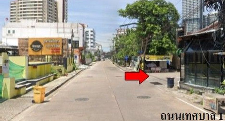 For sale 1 bed condo in Ban Bueng, Chonburi