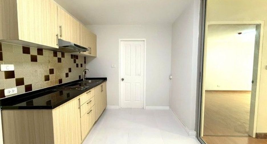 Condo en venta de 1 habitaciones en Lat Phrao, Bangkok
