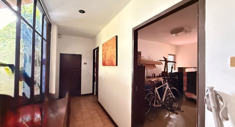 À vendre 4 chambres maison à San Kamphaeng, Chiang Mai