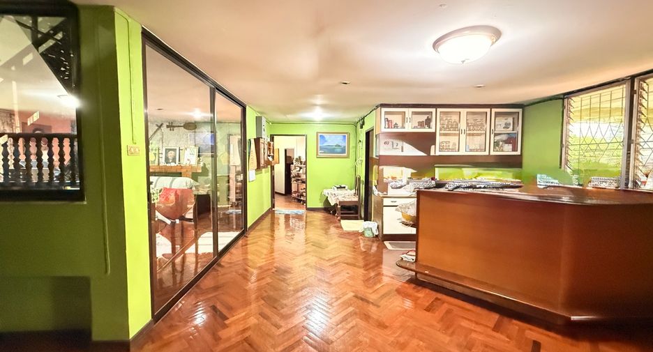 À vendre 4 chambres maison à San Kamphaeng, Chiang Mai