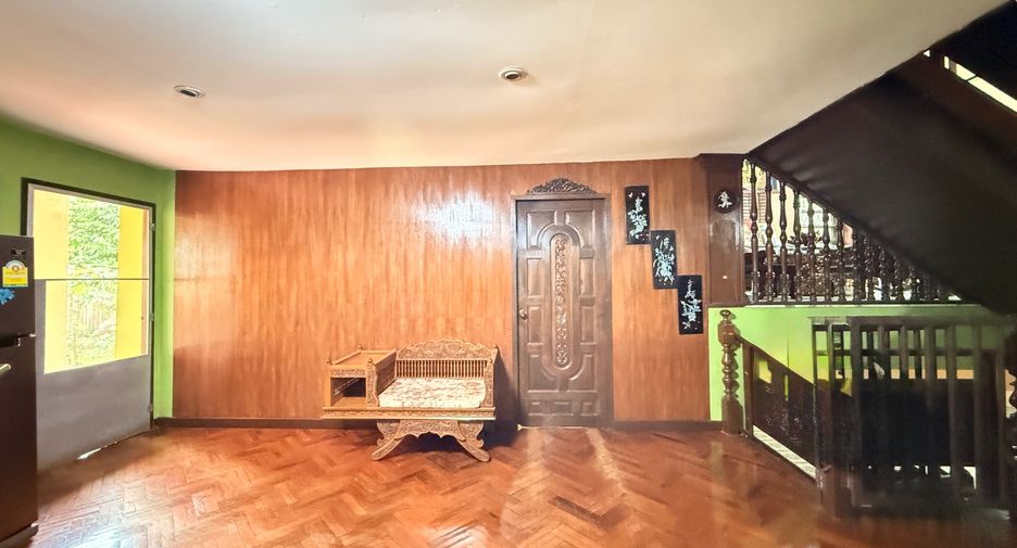 À vendre 4 chambres maison à San Kamphaeng, Chiang Mai