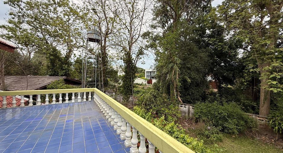 À vendre 4 chambres maison à San Kamphaeng, Chiang Mai