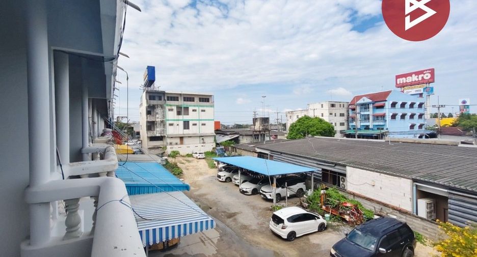 出售 2 卧室 商业空间 在 Mueang Nakhon Pathom, Nakhon Pathom