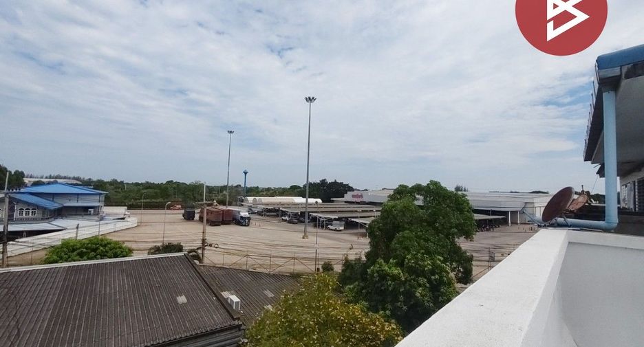 出售 2 卧室 商业空间 在 Mueang Nakhon Pathom, Nakhon Pathom