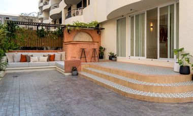 For sale 4 bedrooms condo in Watthana, Bangkok