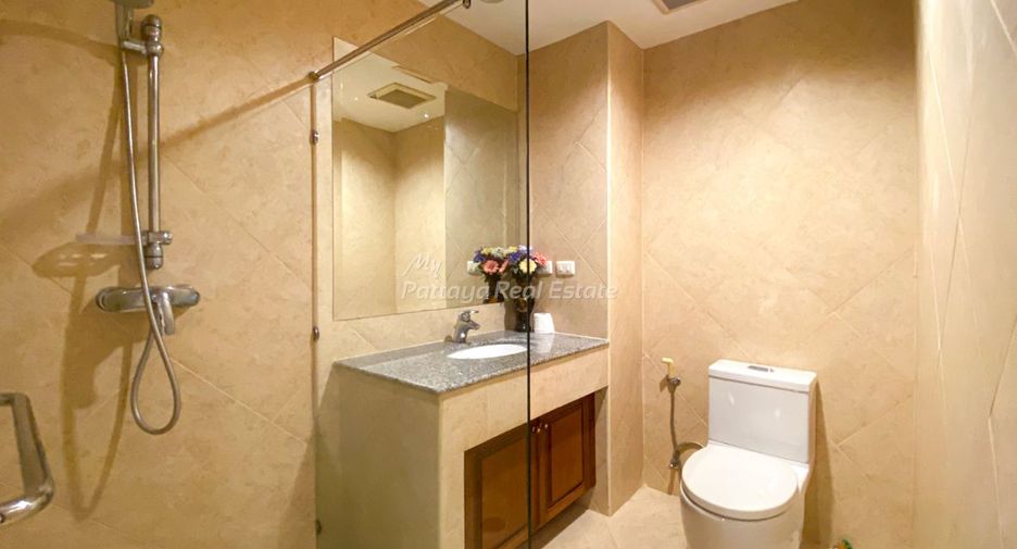 Wohnung zum Kauf mit 1 Zimmer in Sattahip, Chonburi