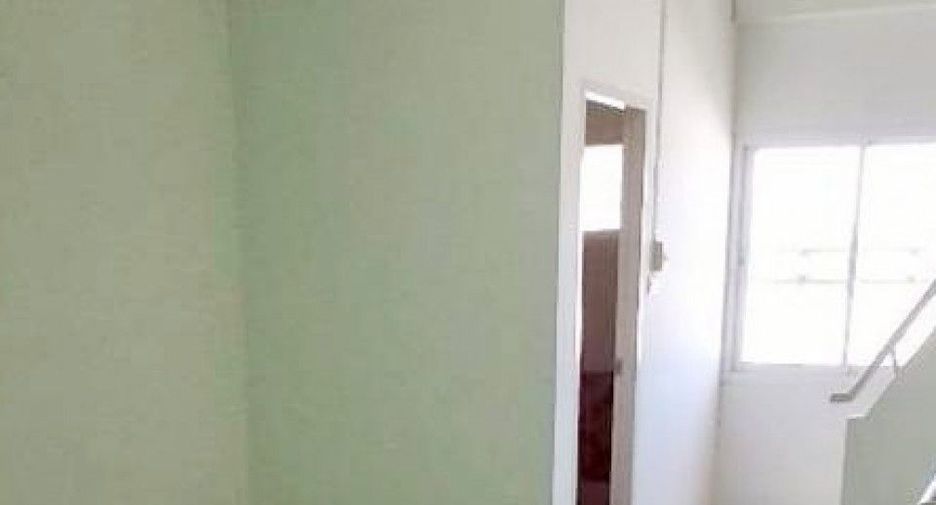 Local comercial en venta de 3 habitaciones en Bang Khun Thian, Bangkok