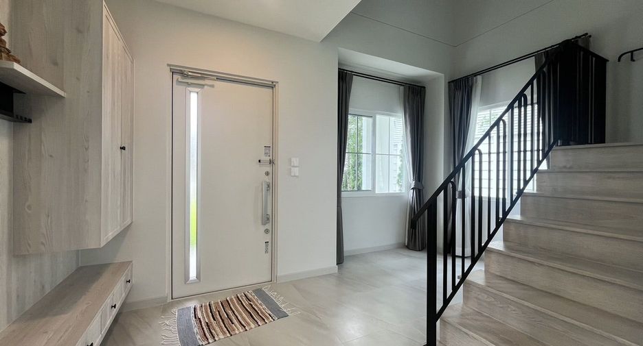 Haus zur Miete und zum Kauf mit 3 Zimmer in Mueang Chiang Mai, Chiang Mai