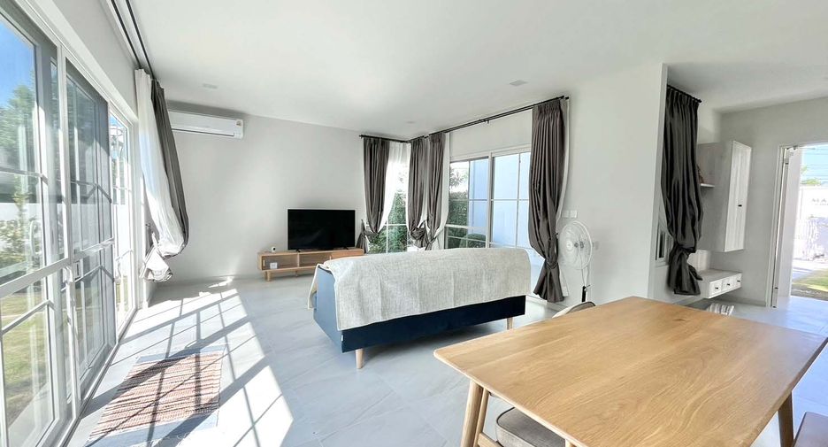 Haus zur Miete und zum Kauf mit 3 Zimmer in Mueang Chiang Mai, Chiang Mai