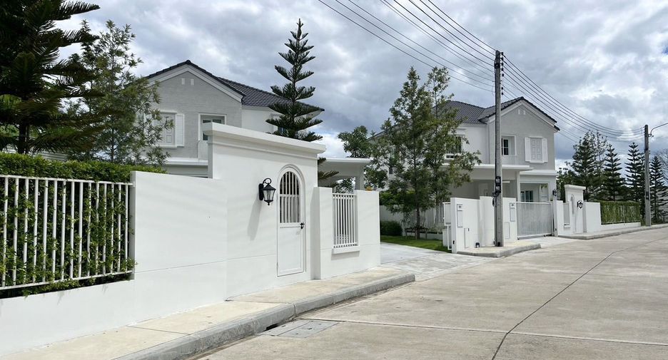 Haus zur Miete und zum Kauf mit 3 Zimmer in Mueang Chiang Mai, Chiang Mai