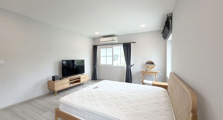 Haus zur Miete und zum Kauf mit 3 Zimmer in Mueang Chiang Mai, Chiang Mai