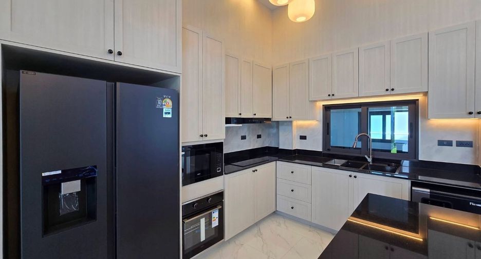 À vendre 4 chambres maison à East Pattaya, Pattaya