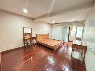 For rent 2 bedrooms condo in Pathum Wan, Bangkok