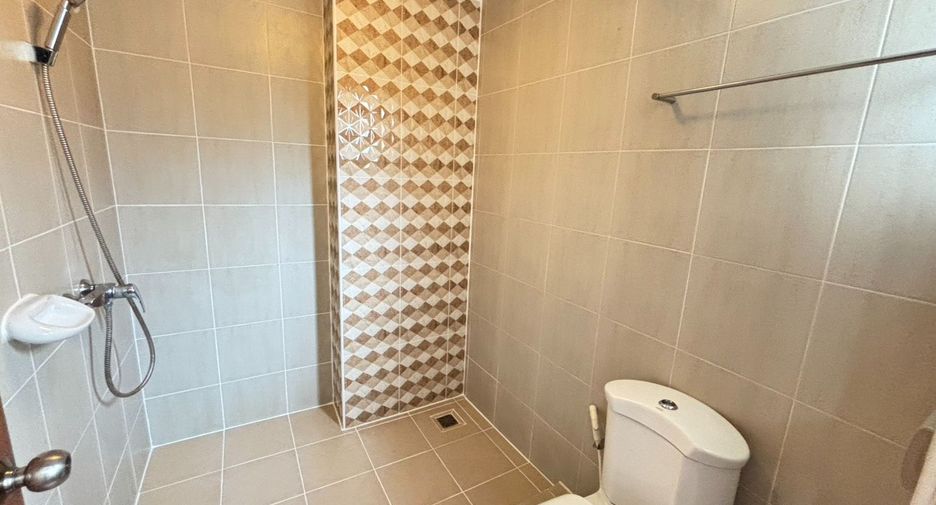 Condo en alquiler de 2 habitaciones en Pathum Wan, Bangkok