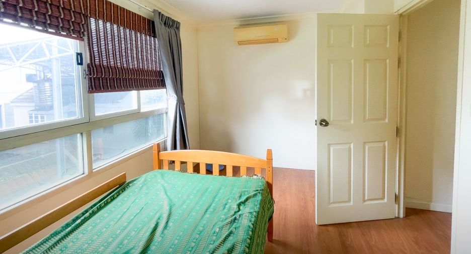 Продажа 3 спальни кондо в Ян Наща, Бангкок
