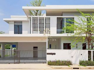Casa en alquiler y en venta de 4 habitaciones en Bang Phli, Samut Prakan