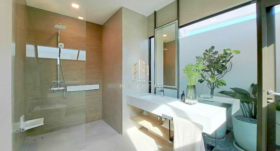 À louer et à vendre 4 chambres maison à Bang Phli, Samut Prakan