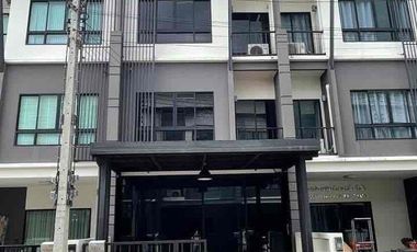 Reihenhaus zur Miete mit 3 Zimmer in Lam Luk Ka, Pathum Thani