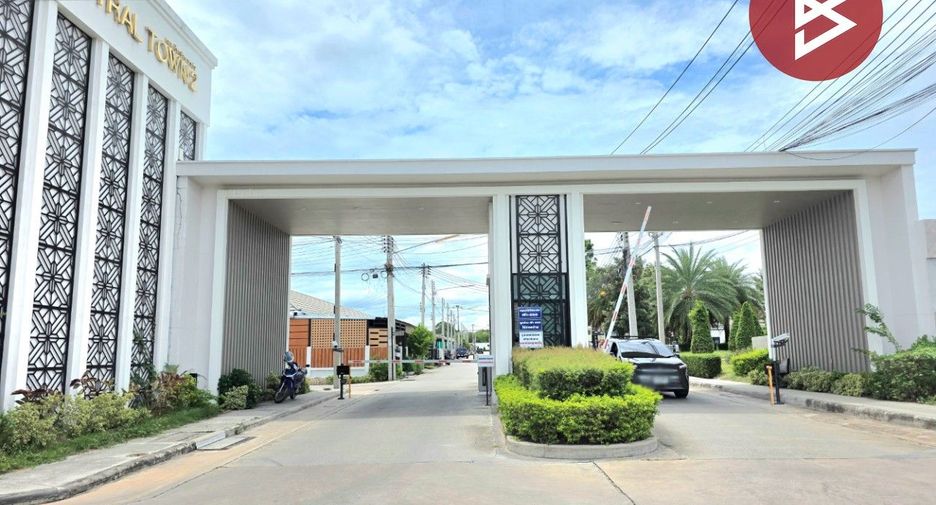 Casa adosada en venta de 2 habitaciones en Si Racha, Chonburi