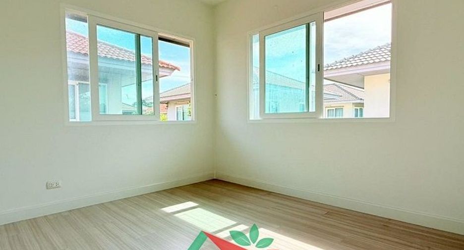 出售 4 卧室 独立屋 在 Bang Kruai, Nonthaburi