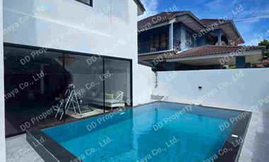 For sale 3 bedrooms villa in Bang Lamung, Chonburi