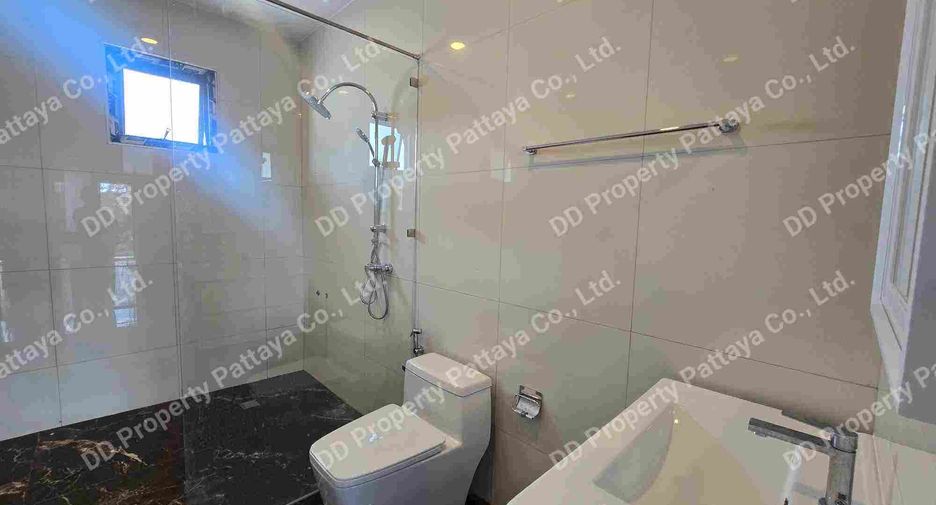 Villa en venta de 3 habitaciones en East Pattaya, Pattaya