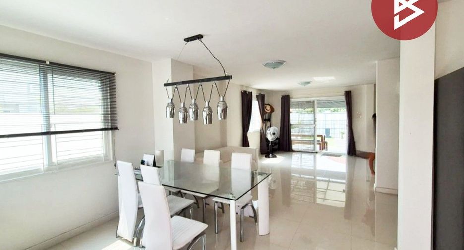 À vendre 3 chambres maison à Bang Bo, Samut Prakan