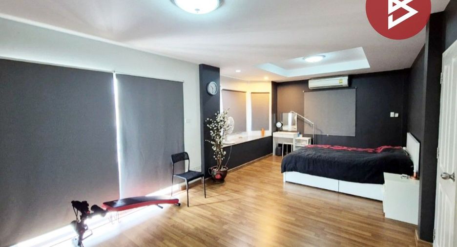 À vendre 3 chambres maison à Bang Bo, Samut Prakan