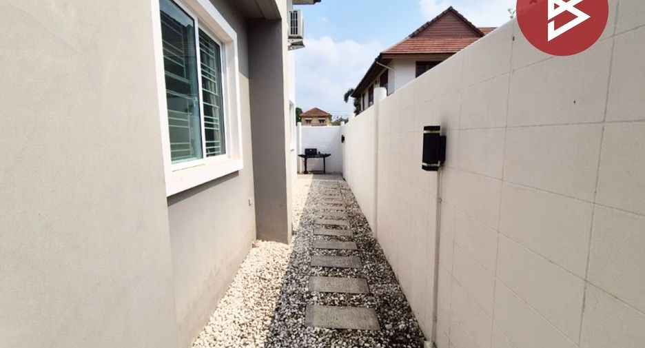 À vendre 3 chambres maison à Bang Bo, Samut Prakan