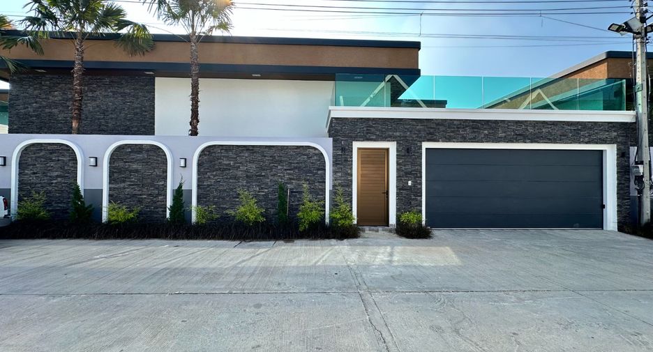 Villa zum Kauf mit 4 Zimmer in East Pattaya, Pattaya
