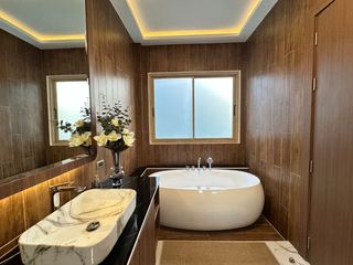Villa en venta de 4 habitaciones en Bang Lamung, Chonburi