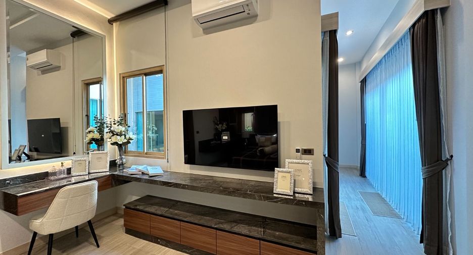 Villa zum Kauf mit 4 Zimmer in East Pattaya, Pattaya
