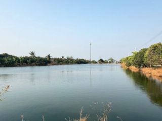 出售 土地 在 Bang Sao Thong, Samut Prakan