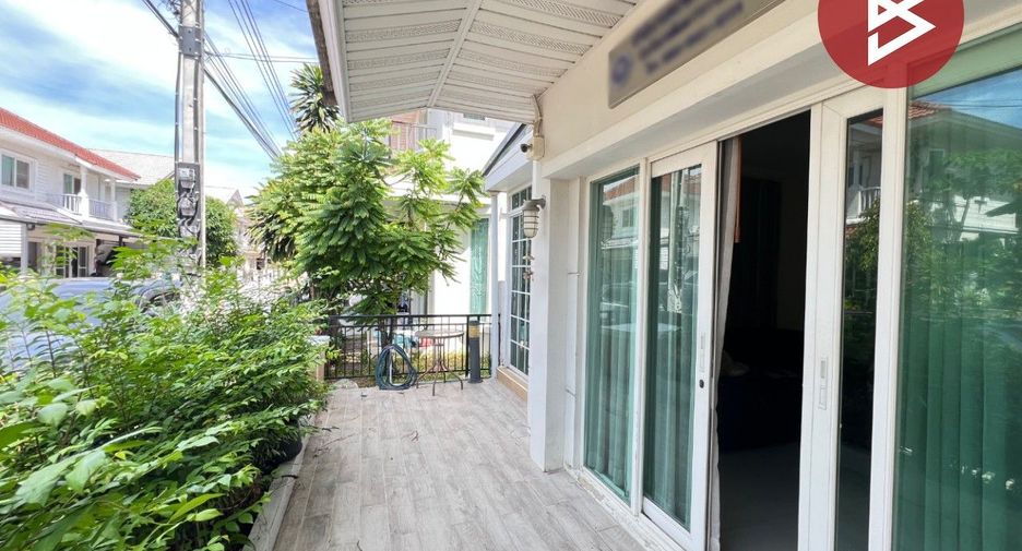 Haus zum Kauf mit 4 Zimmer in Pak Kret, Nonthaburi